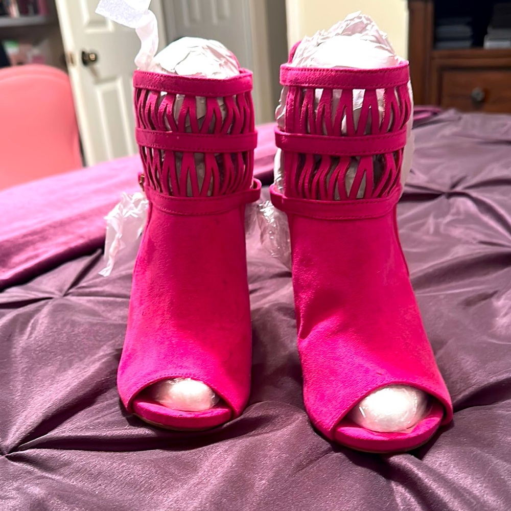 Elegant Pink Women's Peep-Toe Heels